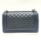 CHANEL A67086 ボーイシャネル 25 カバン チェーン シルバー金具 ショルダーバッグ キャビアスキン レディース ブラック
