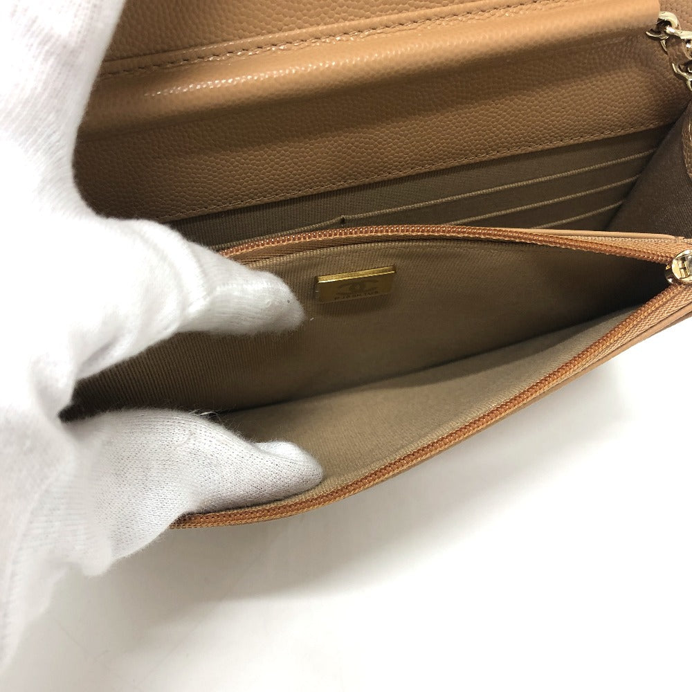 CHANEL AP4653 メティエダール コレクション ココマーク カバン チェーンウォレット 斜め掛け ショルダーバッグ キャビアスキン レディース ベージュ