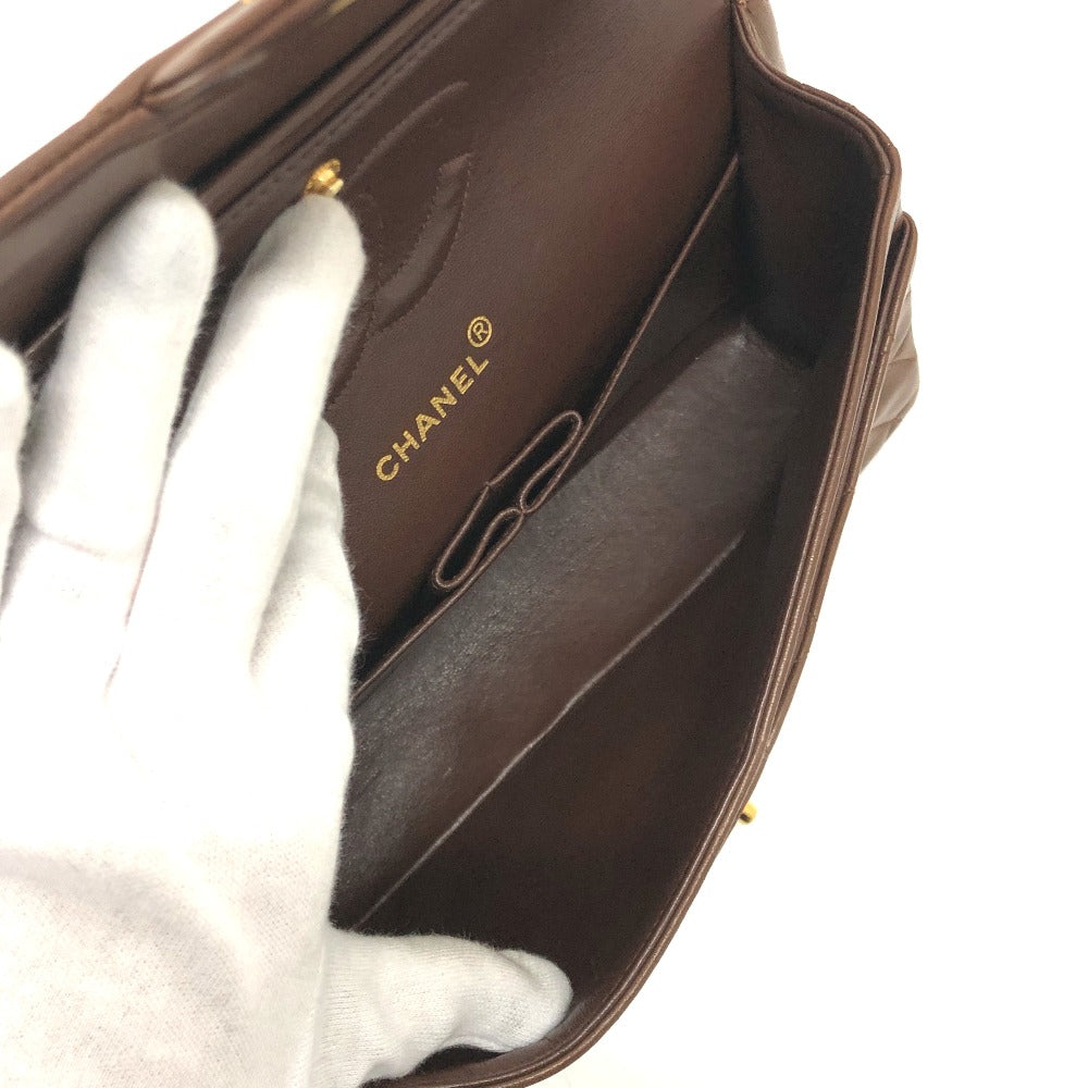 CHANEL A01112 マトラッセ25 マトラッセ 25 Wフラップ Wチェーン 斜め掛け 肩掛け カバン バッグ ショルダーバッグ ラムスキン レディース ブラウン