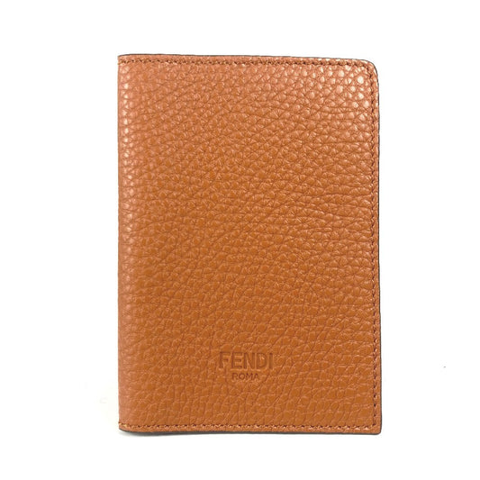 FENDI ロゴ パスポートカバー ステーショナリー パスポートケース レザー ユニセックス ブラウン