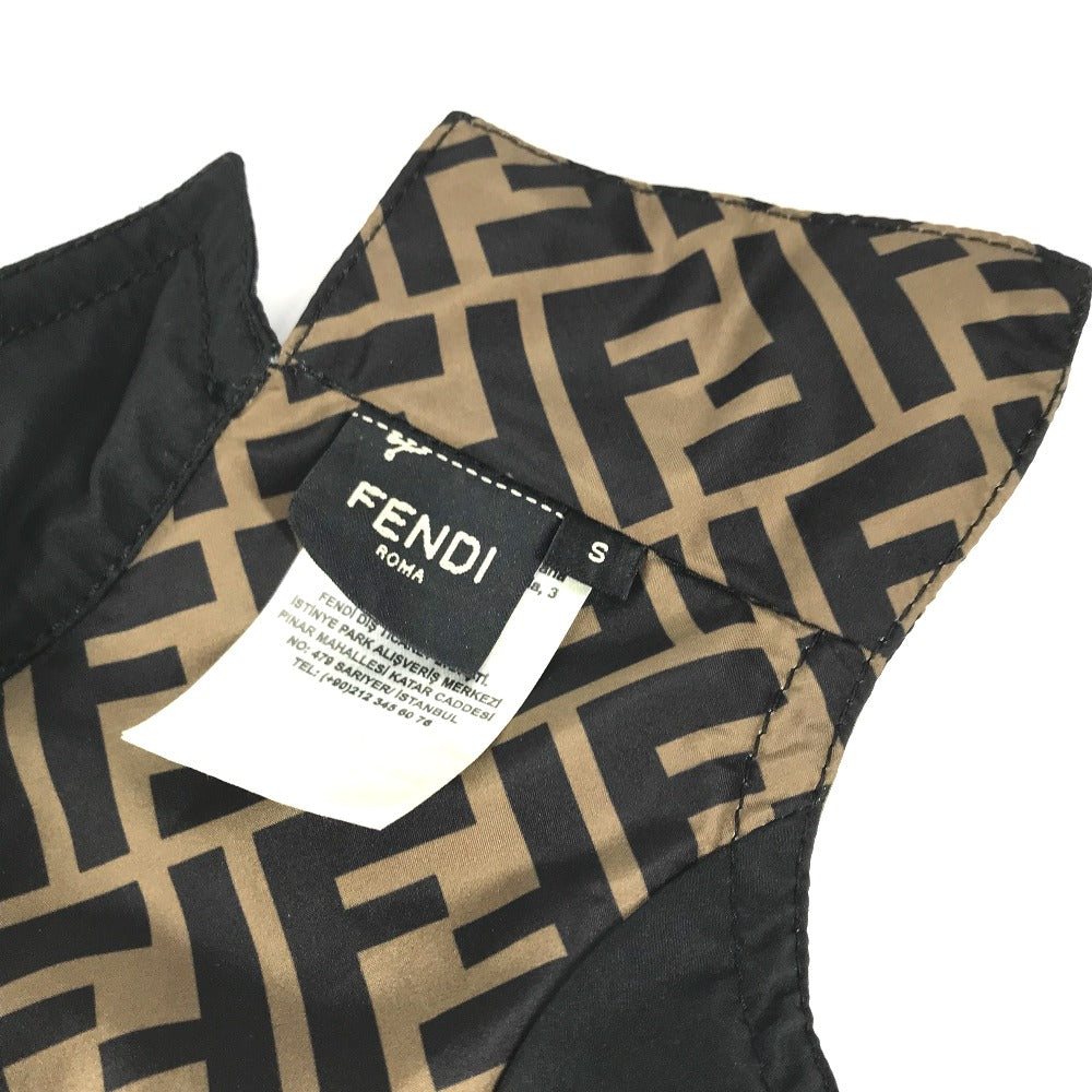 FENDI 犬 ワンちゃん わんちゃん ズッカ 犬 服 犬用 ドッグウェア 雑貨 ナイロン ユニセックス ブラウン