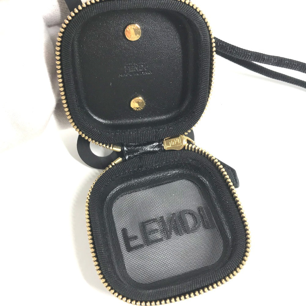 FENDI メッシュ ストラップ付 ロゴ スマホポーチ ケース iphone アイフォン スマホケース スマートフォンケース ラバー メンズ ブラック