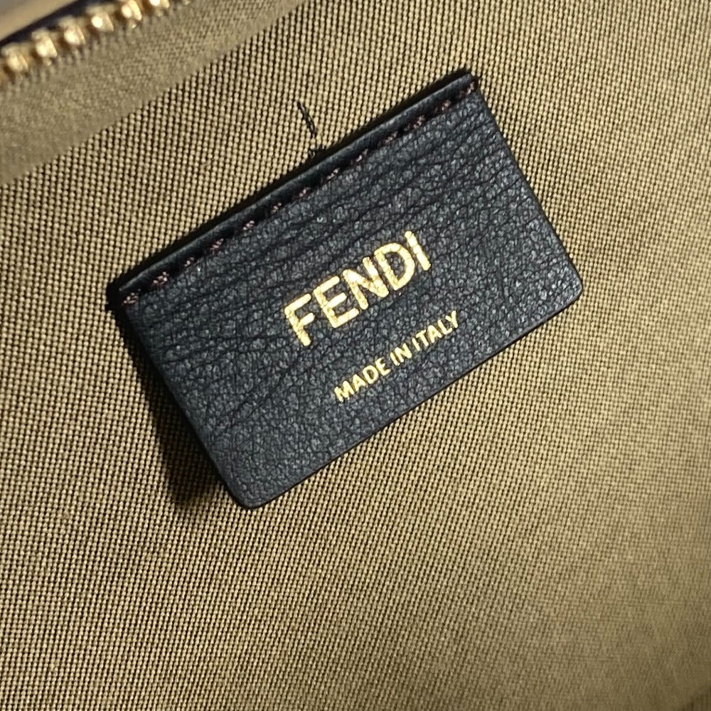 FENDI 8BS058 ポシェット 斜め掛け カメラケース スモール オーロック MINI CAMERA CASE 2WAYバッグ ハンドバッグ ショルダーバッグ レザー レディース ベージュ