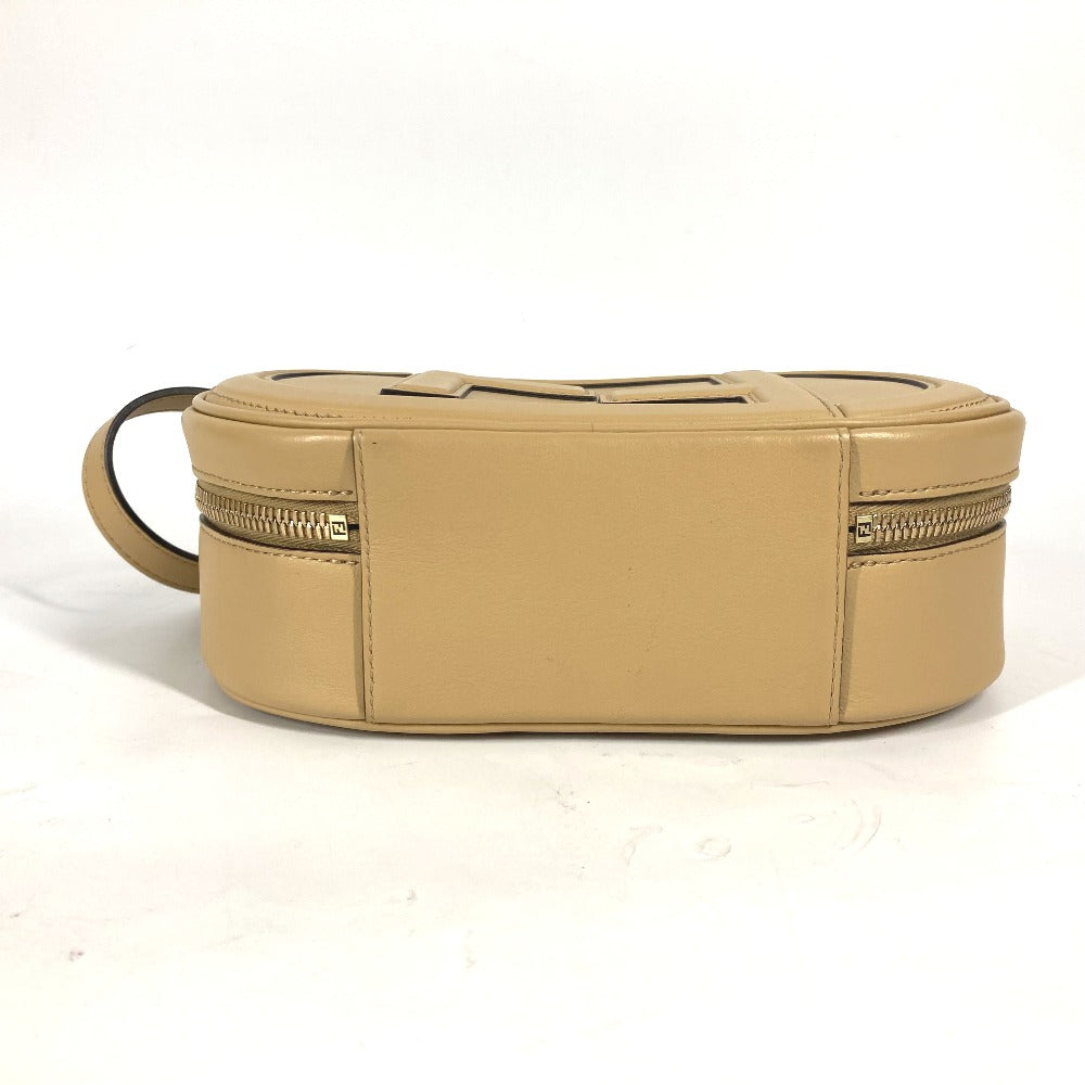 FENDI 8BS058 ポシェット 斜め掛け カメラケース スモール オーロック MINI CAMERA CASE 2WAYバッグ ハンドバッグ ショルダーバッグ レザー レディース ベージュ