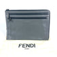 FENDI 7M0237 ジップ カバン ポーチ クラッチバッグ レザー メンズ グレー