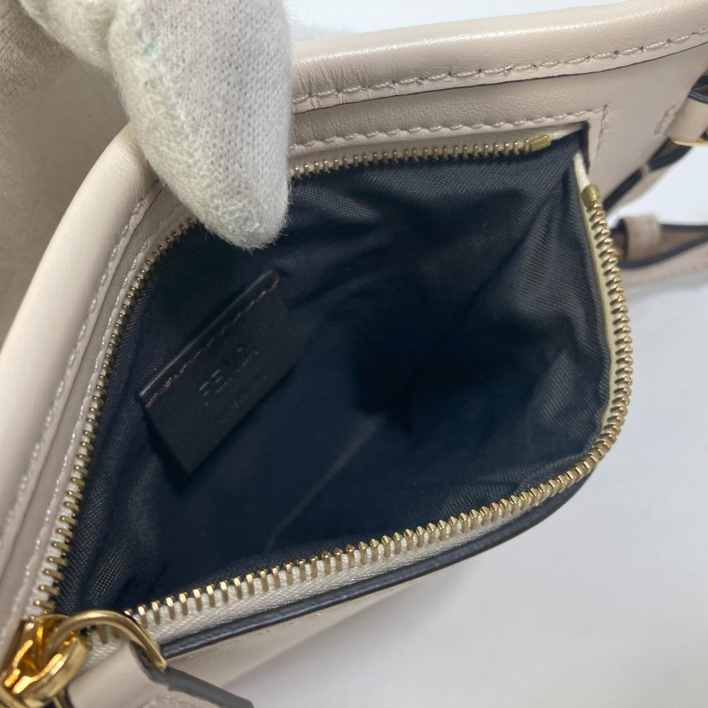 FENDI 7AS131 スマホケース ズッカ ロゴ フォンポーチ スマホポーチ オーロック ショルダーバッグ 斜め掛け ポーチ ビスコース レディース ベージュ