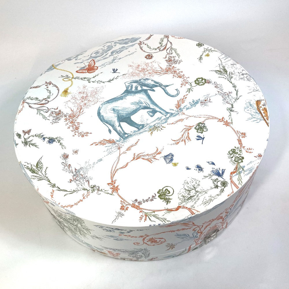 Dior HYJ03CEB0L_C970 Baby Gift Set, Toile de Jouy Kids Bowl &amp; Spoon Set, Ceramic, White