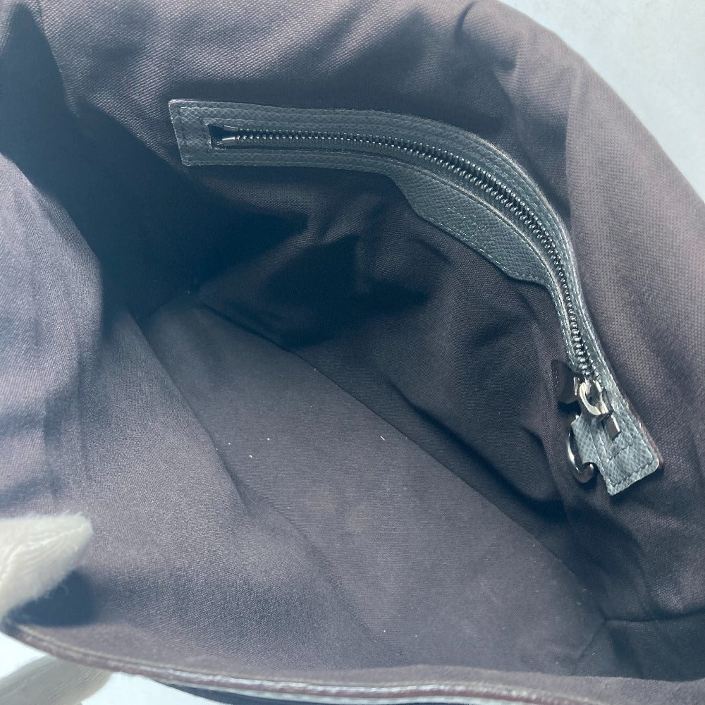 LOUIS VUITTON M32623 タイガ ロマンMM カバン 斜め掛け フラップ メッセンジャーバッグ ショルダーバッグ タイガレザー メンズ グラシエ グレー