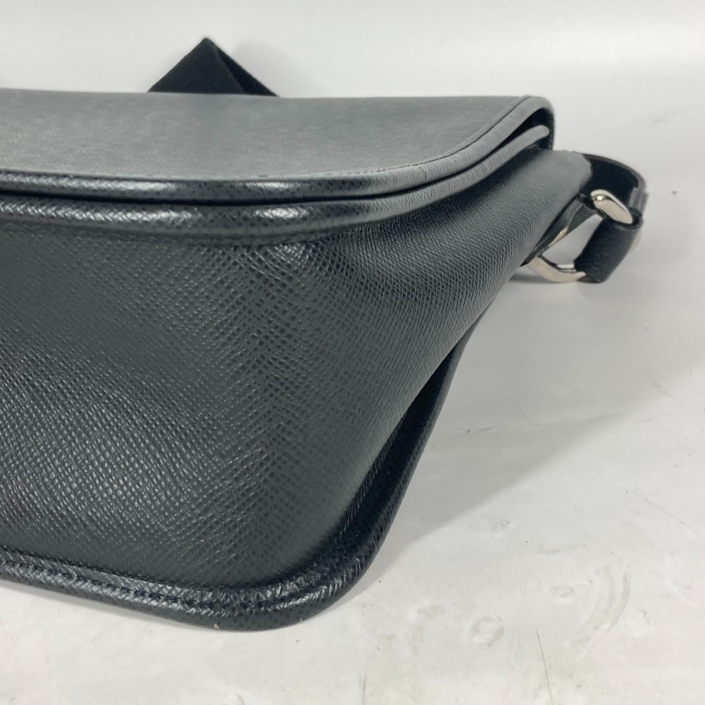 LOUIS VUITTON M32482 タイガ アンドレイ カバン フラップ 斜め掛け メッセンジャーバッグ ショルダーバッグ タイガレザー メンズ アルドワーズ ブラック