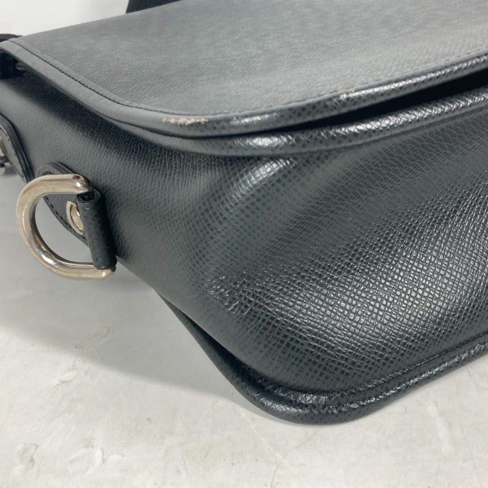 LOUIS VUITTON M32482 タイガ アンドレイ カバン フラップ 斜め掛け メッセンジャーバッグ ショルダーバッグ タイガレザー メンズ アルドワーズ ブラック