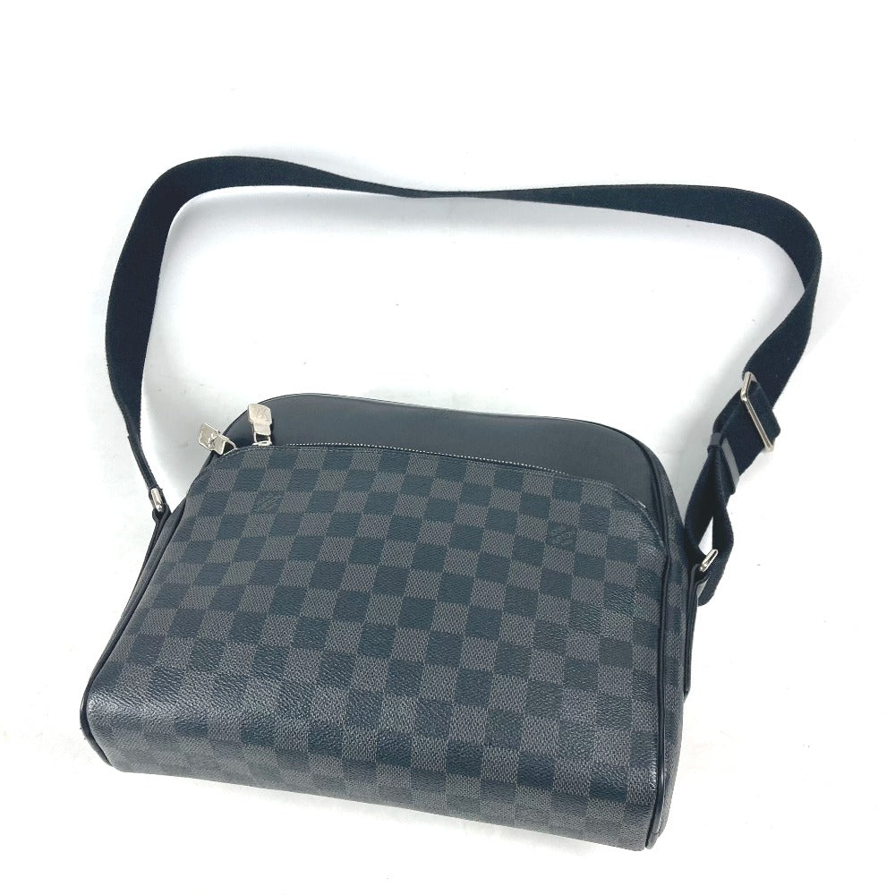 LOUIS VUITTON N41408 ダミエグラフィット デイトンPM カバン メッセンジャーバッグ 斜め掛け ショルダーバッグ ダミエグラフィットキャンバス メンズ ブラック