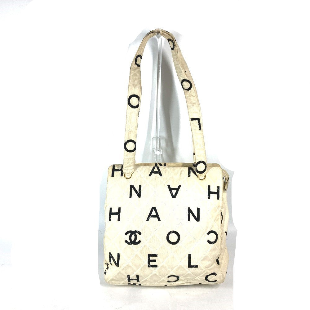 CHANEL ヴィンテージ CC ココマーク ロゴ アイコン カバン 肩掛け トートバッグ ショルダーバッグ キャンバス レディース ホワイト