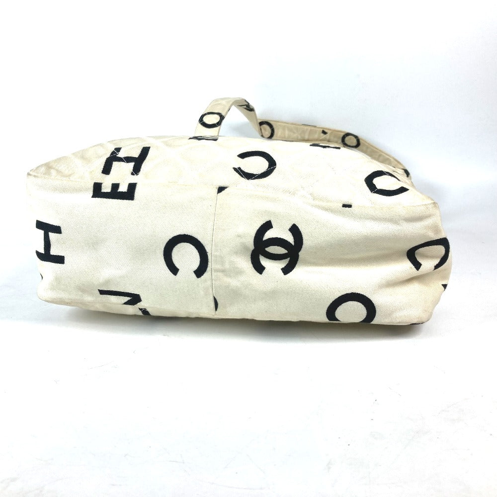 CHANEL ヴィンテージ CC ココマーク ロゴ アイコン カバン 肩掛け トートバッグ ショルダーバッグ キャンバス レディース ホワイト