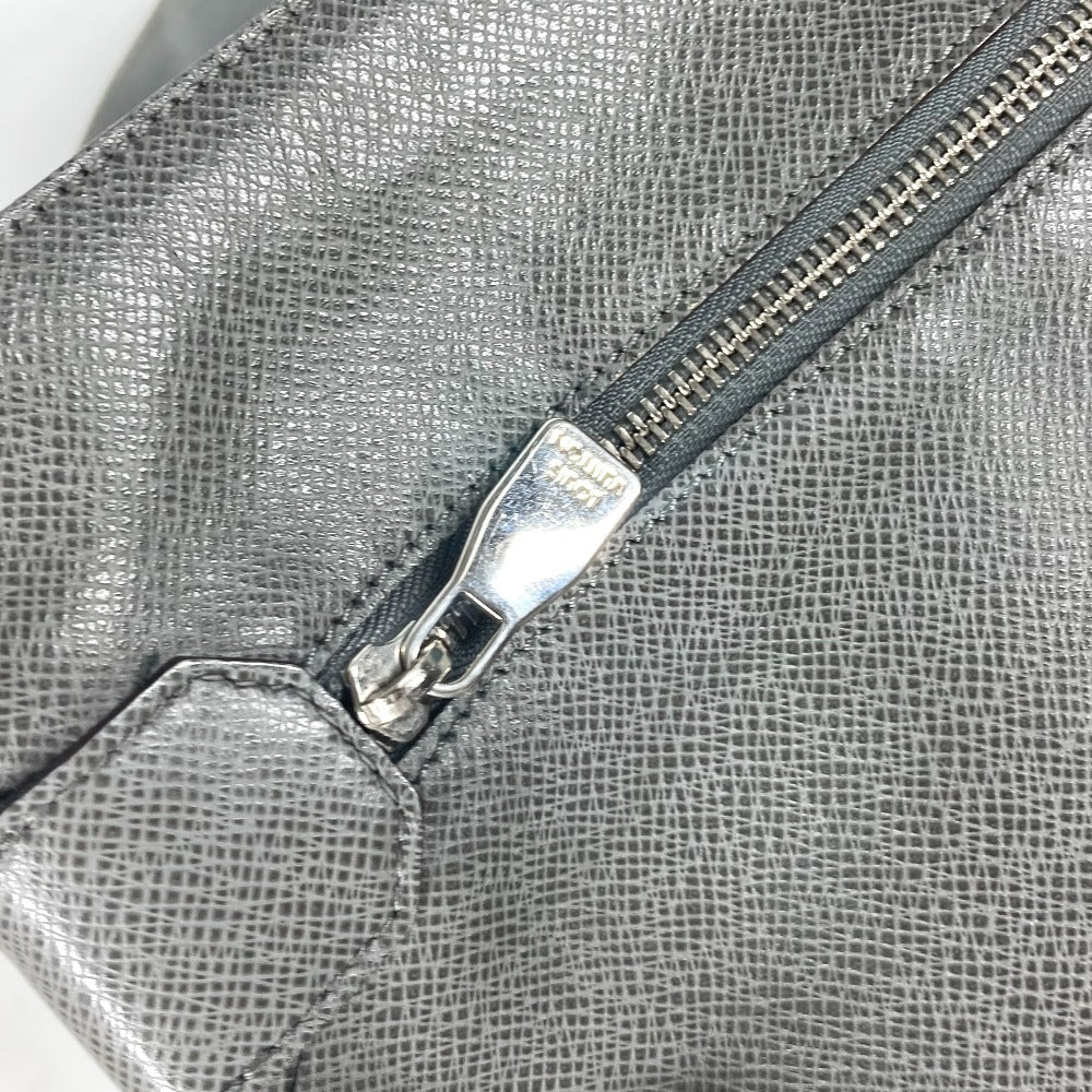 LOUIS VUITTON M32630 タイガ サシャ カバン 斜め掛け ポシェット ショルダーバッグ タイガレザー メンズ グラシエ グレー