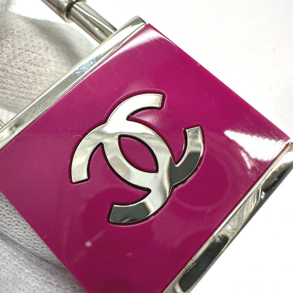 CHANEL 02C CC ココマーク ロゴ 鍵 KEY型 チャーム メタル レディース ピンク