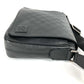 LOUIS VUITTON N42711 ダミエアンフィニ ディストリクト PM NV3　 斜め掛け カバン フラップ メッセンジャーバッグ ショルダーバッグ ダミエアンフィニレザー ユニセックス ノワール ブラック