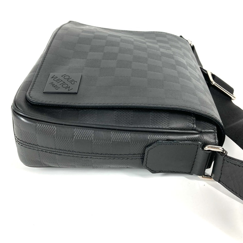 LOUIS VUITTON N42711 ダミエアンフィニ ディストリクト PM NV3　 斜め掛け カバン フラップ メッセンジャーバッグ ショルダーバッグ ダミエアンフィニレザー ユニセックス ノワール ブラック