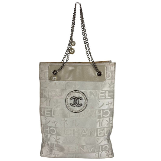 CHANEL エフェメール 日本限定 銀座限定 ロゴ CC ココマーク ロゴ Wチェーン カバン 縦型 ショルダーバッグ レザー/キャンバス レディース ホワイト