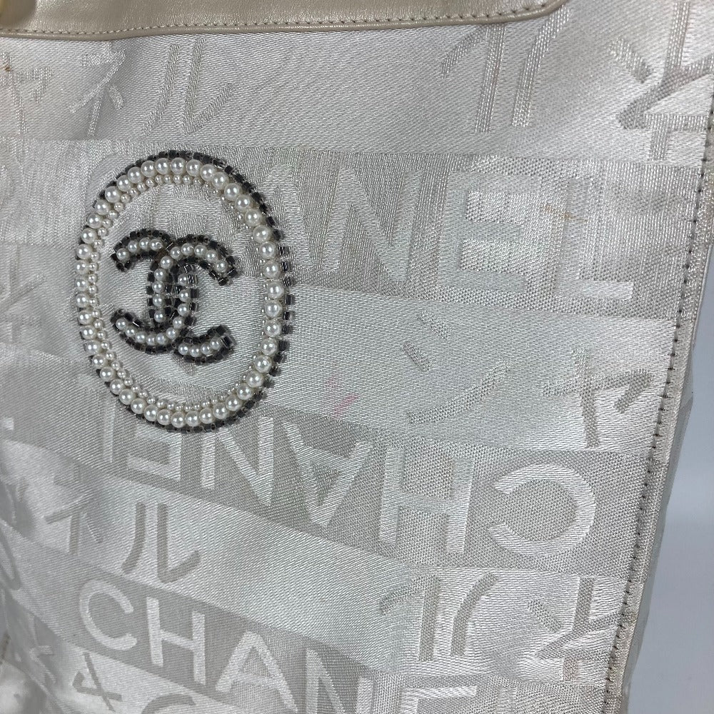 CHANEL エフェメール 日本限定 銀座限定 ロゴ CC ココマーク ロゴ Wチェーン カバン 縦型 ショルダーバッグ レザー/キャンバス レディース ホワイト