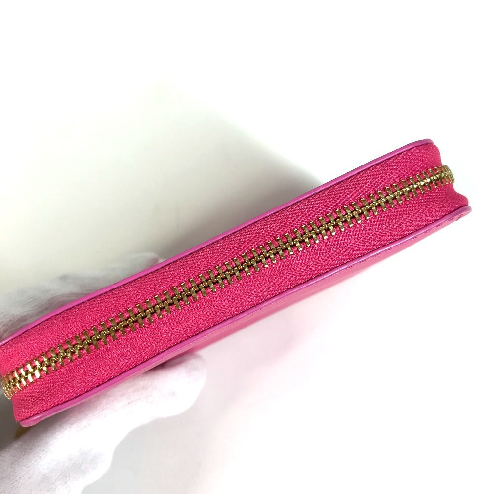 LOUIS VUITTON M14144 Japan-exclusive Epi Leather Zippy Coin Purse by Takashi Murakami. This wallet features a round zipper and is crafted from Epi leather. It's a cute pink design.