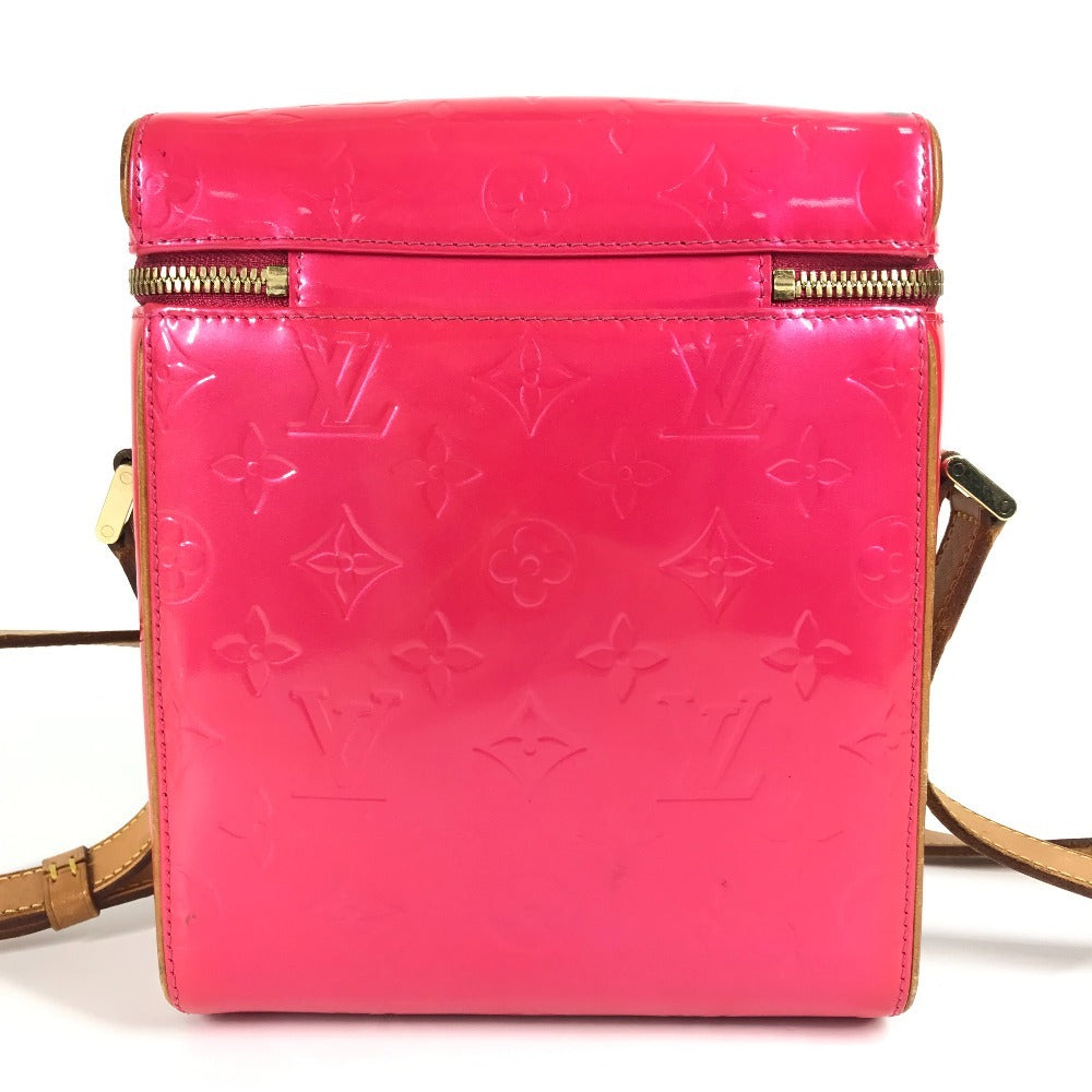 LOUIS VUITTON M91259 Monogram Vernis Sullivan Vertical Pochette Shoulder Bag in Monogram Vernis Canvas, Women's, Fuchsia Pink
