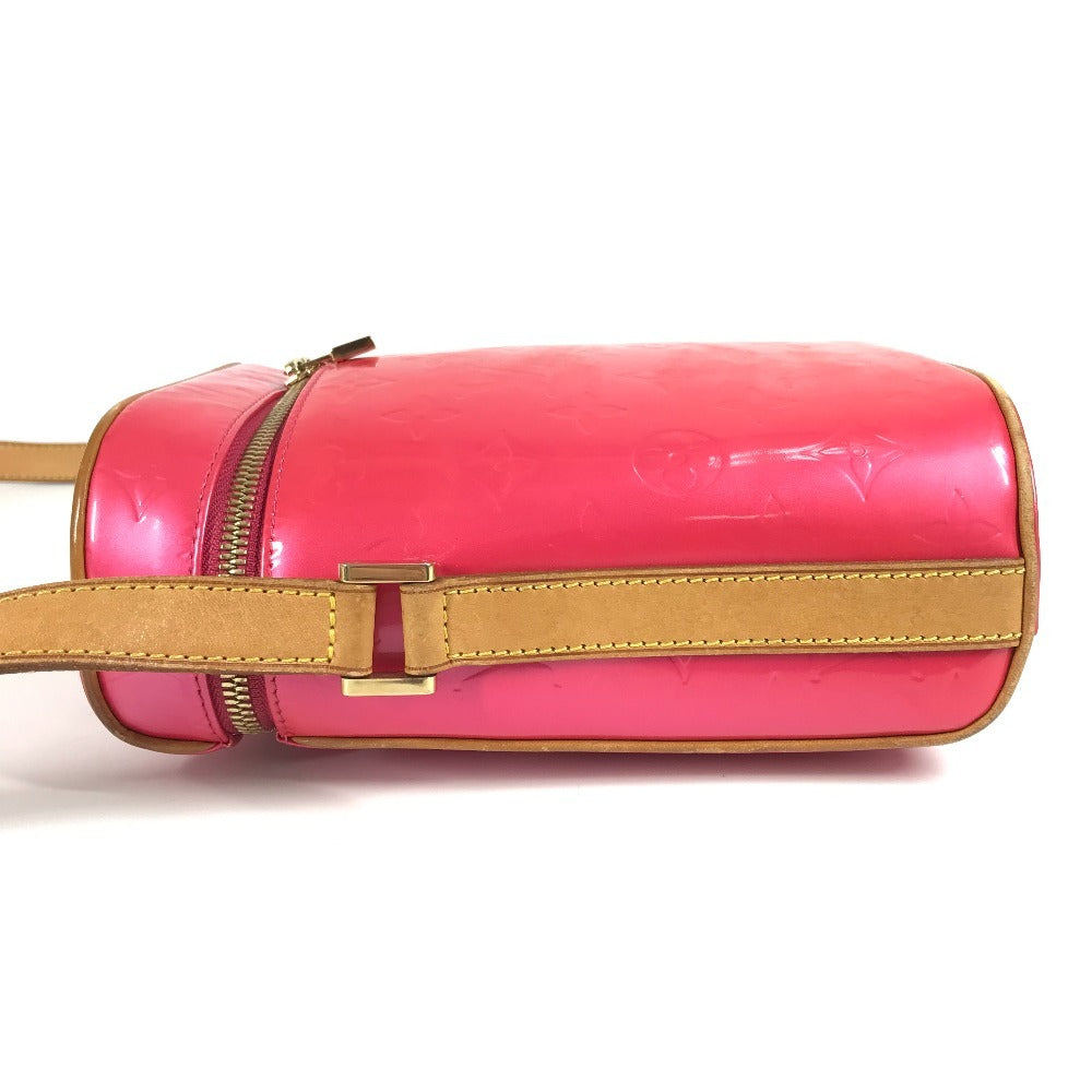 LOUIS VUITTON M91259 Monogram Vernis Sullivan Vertical Pochette Shoulder Bag in Monogram Vernis Canvas, Women's, Fuchsia Pink