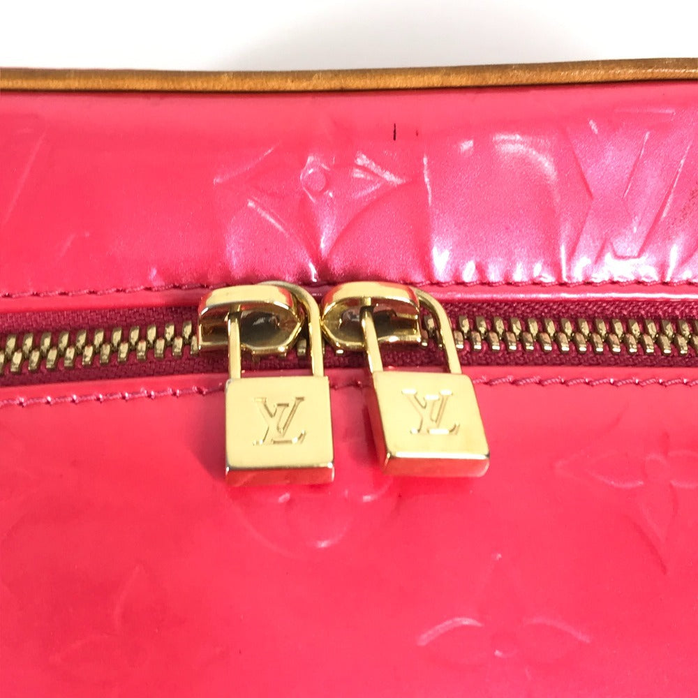 LOUIS VUITTON M91259 Monogram Vernis Sullivan Vertical Pochette Shoulder Bag in Monogram Vernis Canvas, Women's, Fuchsia Pink