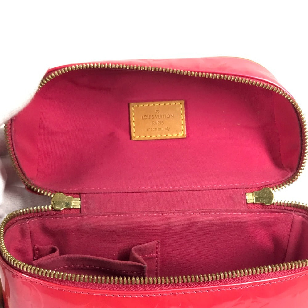 LOUIS VUITTON M91259 Monogram Vernis Sullivan Vertical Pochette Shoulder Bag in Monogram Vernis Canvas, Women's, Fuchsia Pink