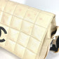 CHANEL CC ココマーク チョコバー バイカラー 斜め掛け カバン フラップ ポシェット ショルダーバッグ レザー レディース ホワイト