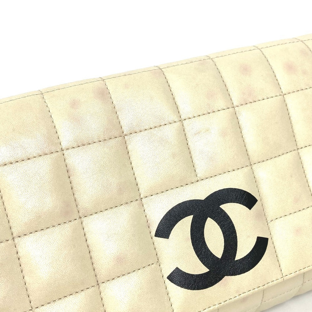 CHANEL CC ココマーク チョコバー バイカラー 斜め掛け カバン フラップ ポシェット ショルダーバッグ レザー レディース ホワイト