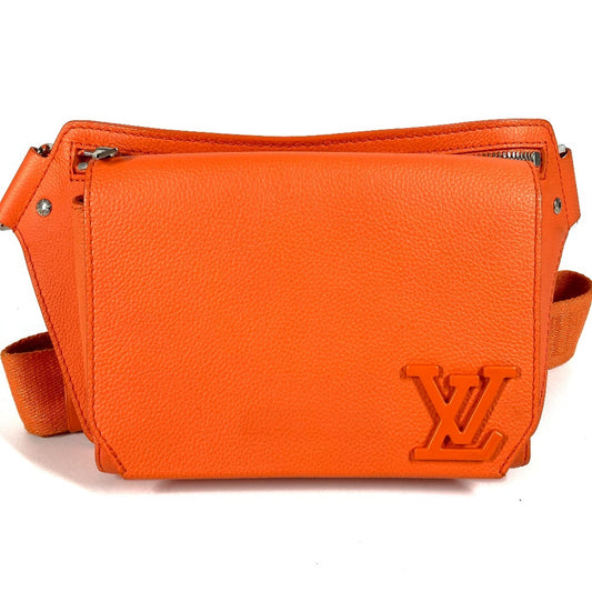 LOUIS VUITTON M59625 LVアエログラム バムバッグ NV カバン ウエストバッグ ショルダーバッグ クロス ボディバッグ トリヨンレザー ユニセックス オレンジ