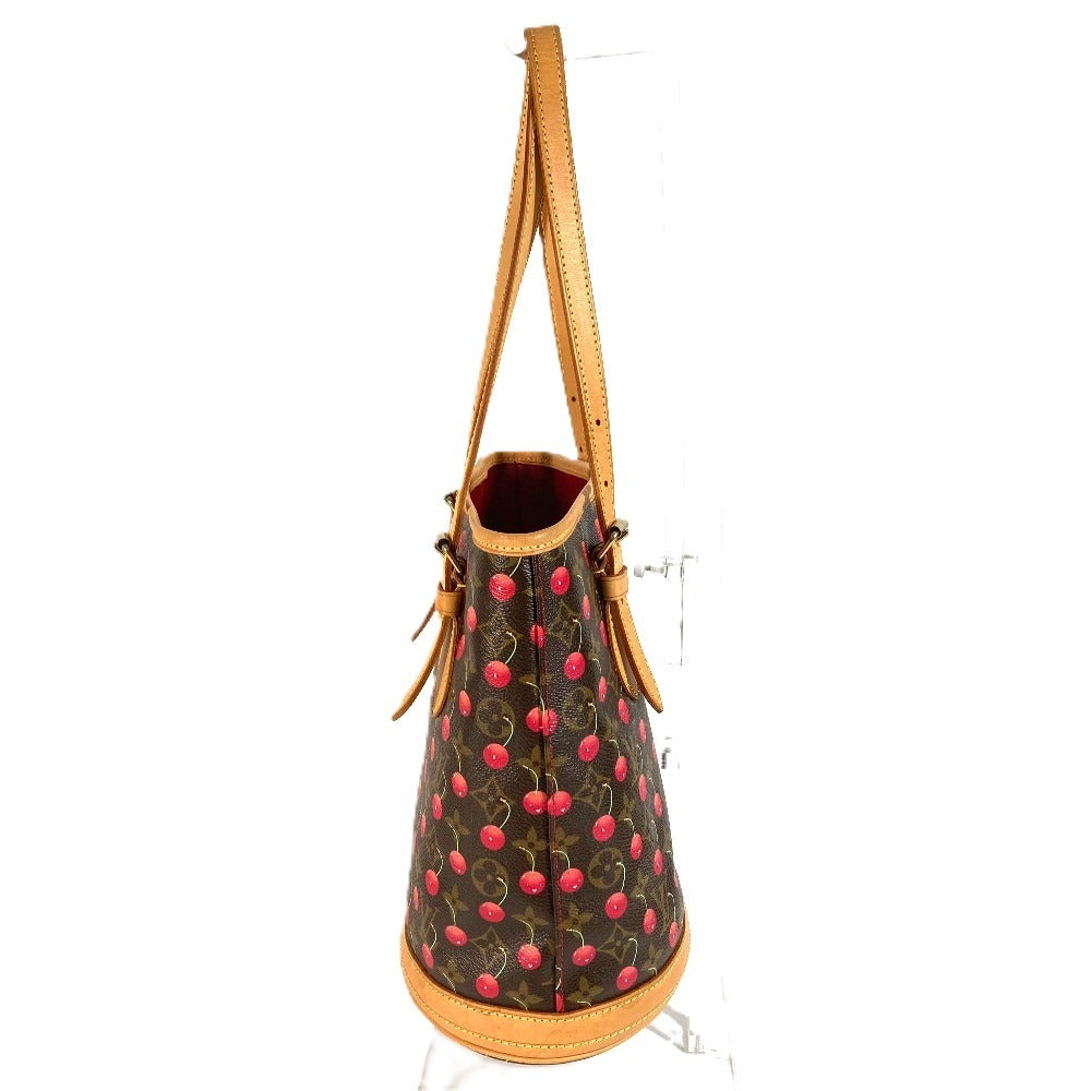 LOUIS VUITTON M95012 Monogram Cherry Bucket PM by Takashi Murakami. This shoulder bag features a Monogram Cherry canvas design and is available in red.