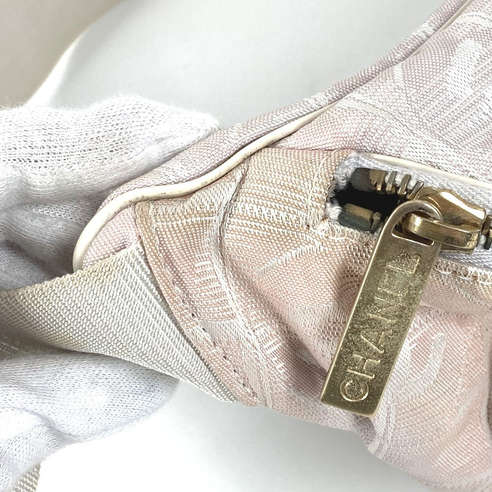 CHANEL ニュートラベルライン CC ココマーク ウエストポーチ カバン ウエストバッグ 斜め掛け ベルトバッグ ボディバッグ ナイロン レディース ピンク