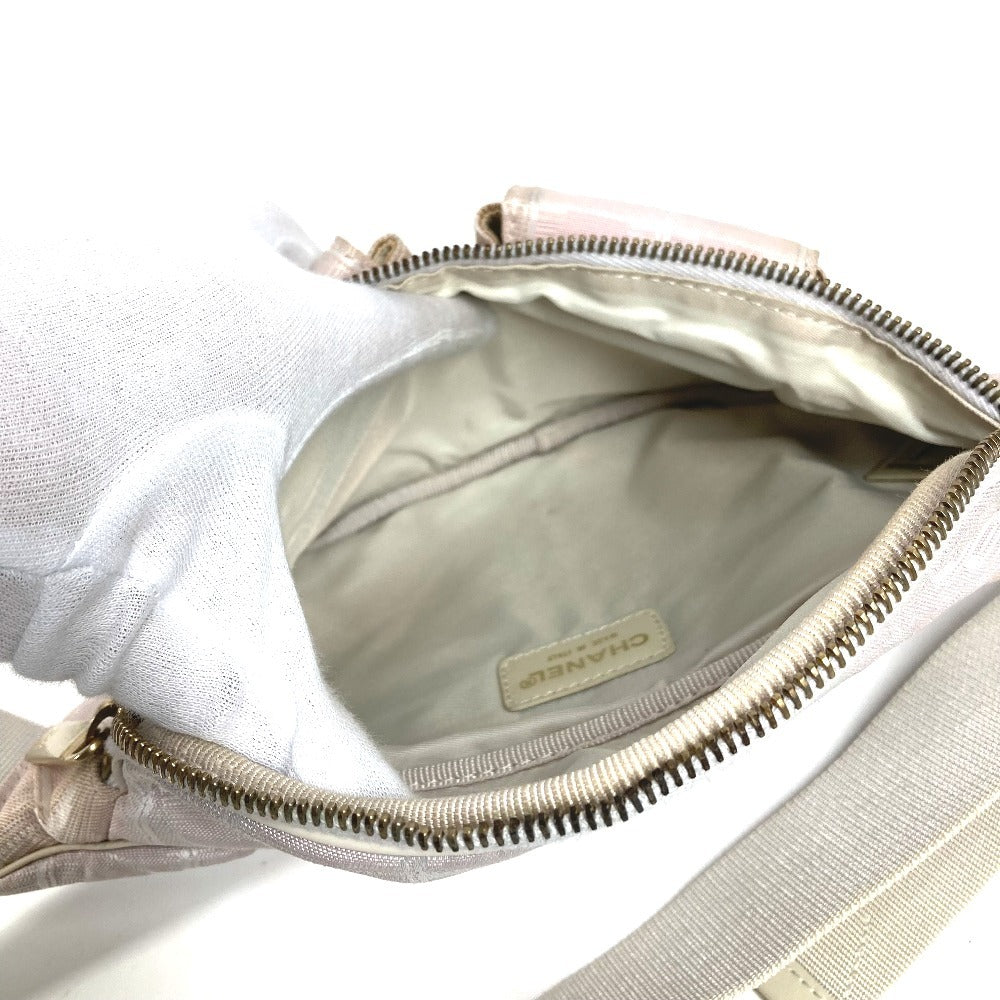 CHANEL ニュートラベルライン CC ココマーク ウエストポーチ カバン ウエストバッグ 斜め掛け ベルトバッグ ボディバッグ ナイロン レディース ピンク