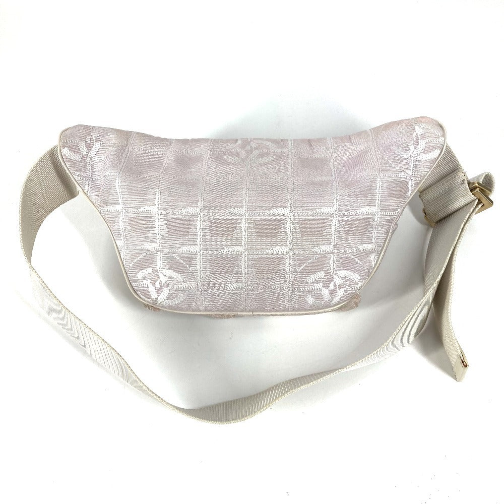CHANEL ニュートラベルライン CC ココマーク ウエストポーチ カバン ウエストバッグ 斜め掛け ベルトバッグ ボディバッグ ナイロン レディース ピンク