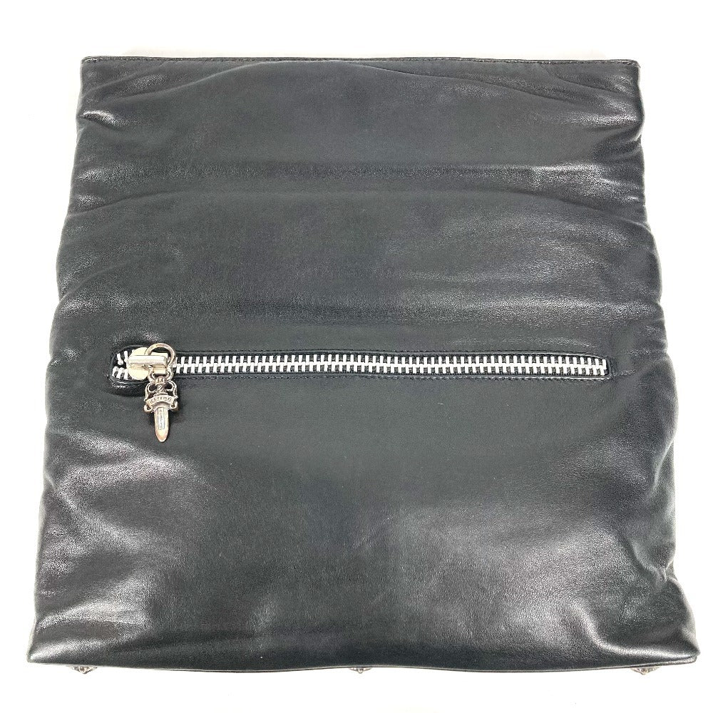 CHROME HEARTS 2つ折り ピラミッドスタッズ ダガージップ カバン ポーチ セカンドバッグ クラッチバッグ レザー ユニセックス ブラック
