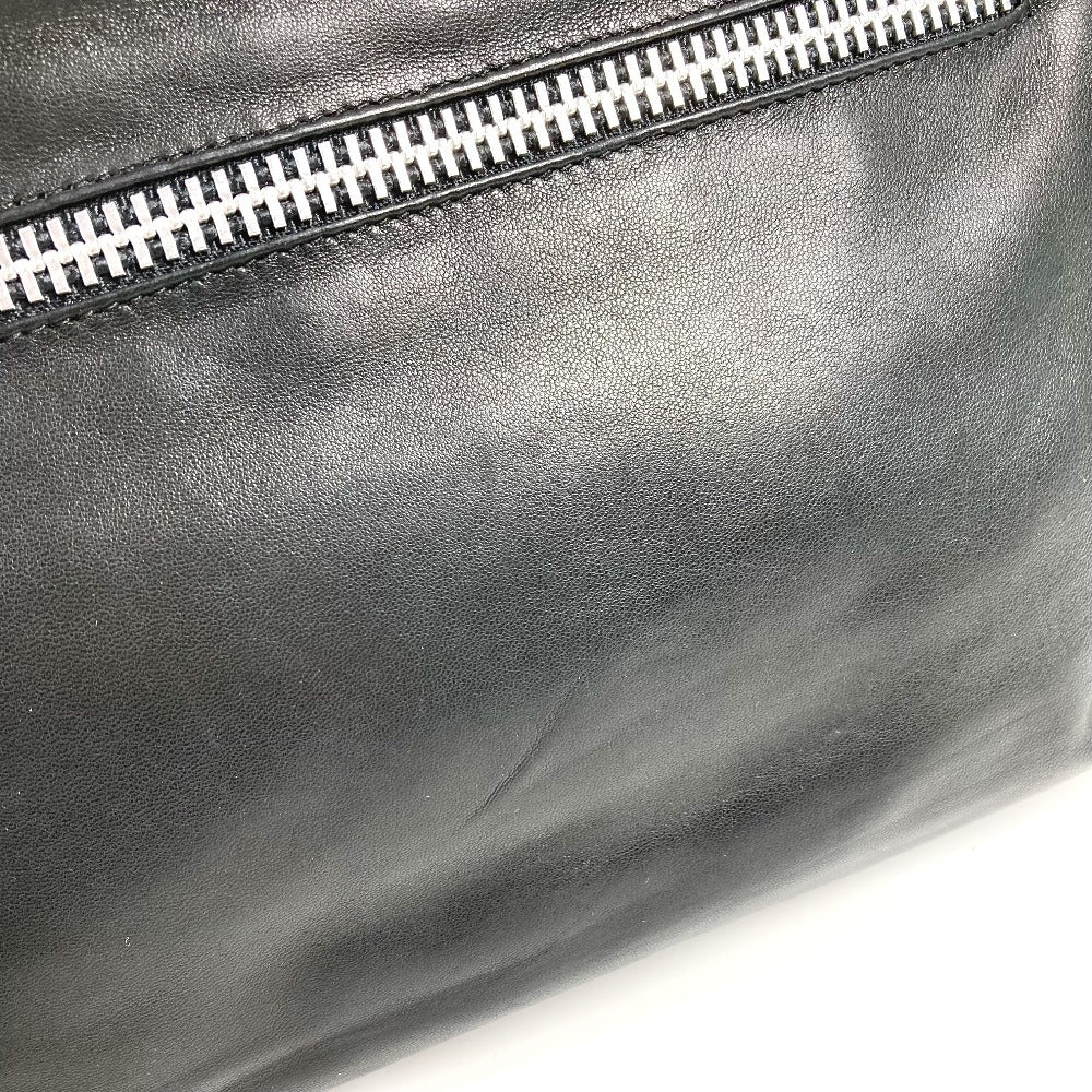 CHROME HEARTS 2つ折り ピラミッドスタッズ ダガージップ カバン ポーチ セカンドバッグ クラッチバッグ レザー ユニセックス ブラック