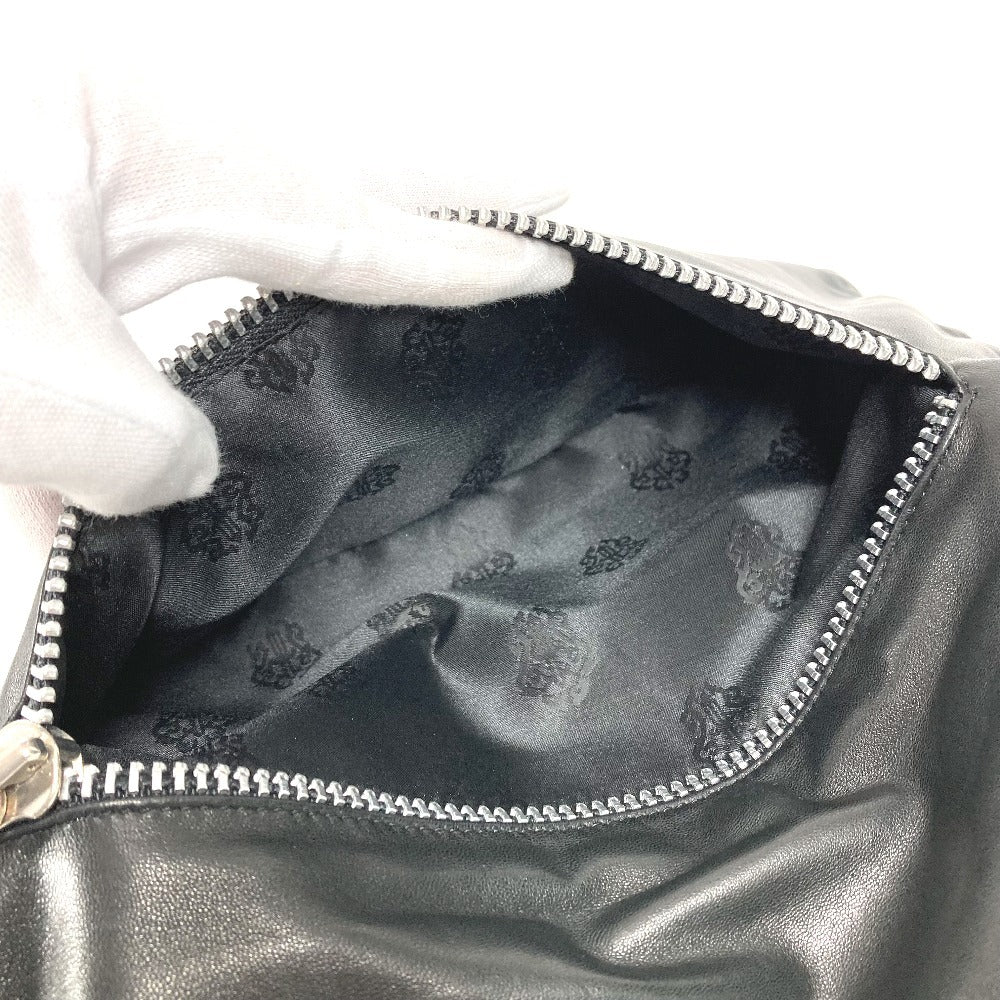 CHROME HEARTS 2つ折り ピラミッドスタッズ ダガージップ カバン ポーチ セカンドバッグ クラッチバッグ レザー ユニセックス ブラック