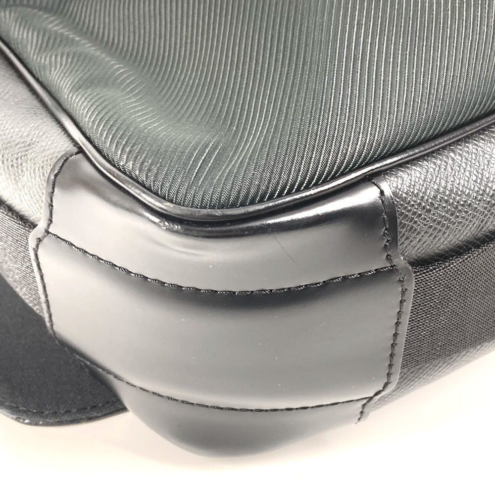 LOUIS VUITTON M30142 タイガ ヴィクトール カバン 斜め掛け メッセンジャーバッグ フラップ ショルダーバッグ タイガレザー ユニセックス アルドワーズ ブラック
