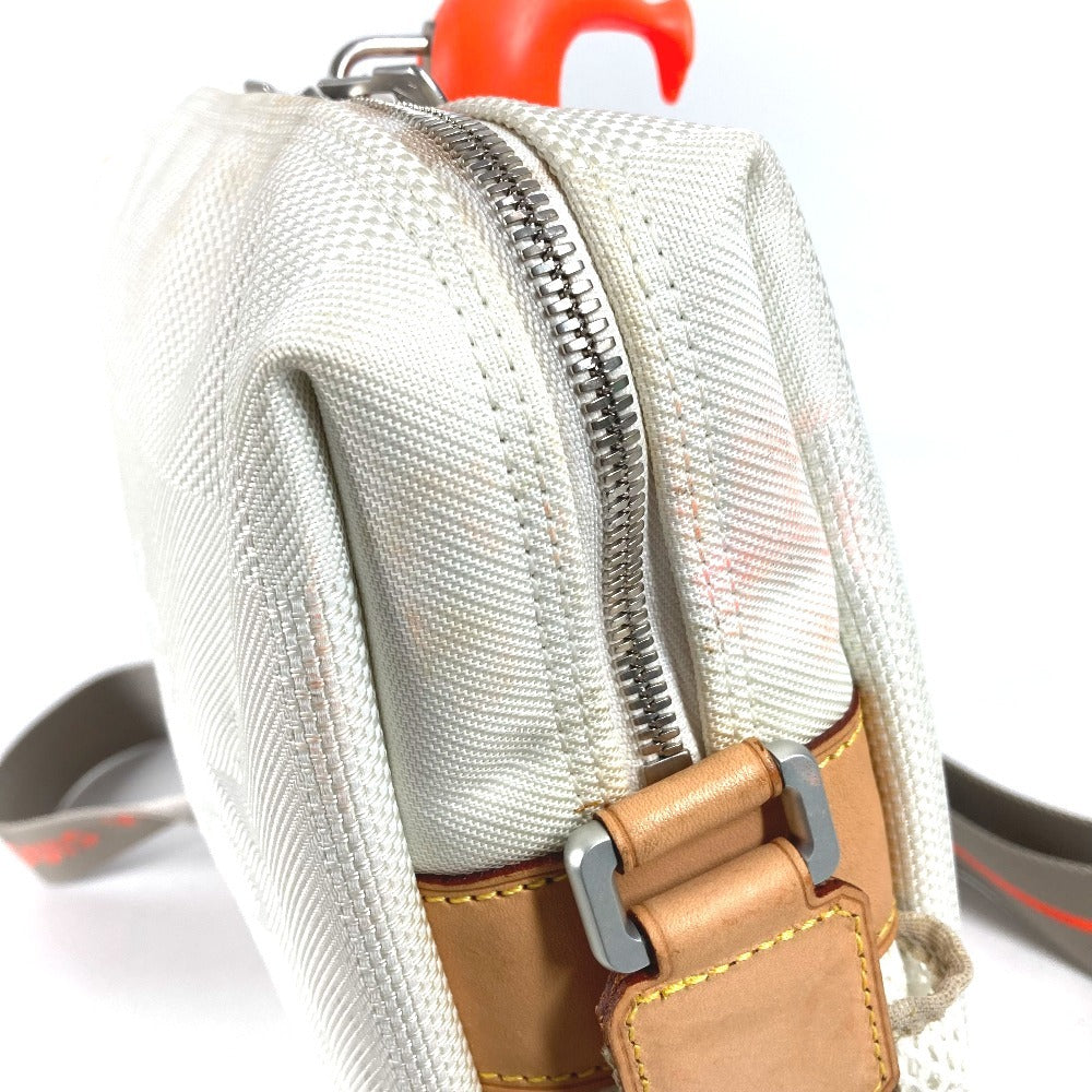 LOUIS VUITTON M80637 Damier Géant Louis Vuitton Cup LVCUP Weatherly Bag Diagonal Pochette Shoulder Bag Damier Géant Canvas Unisex White