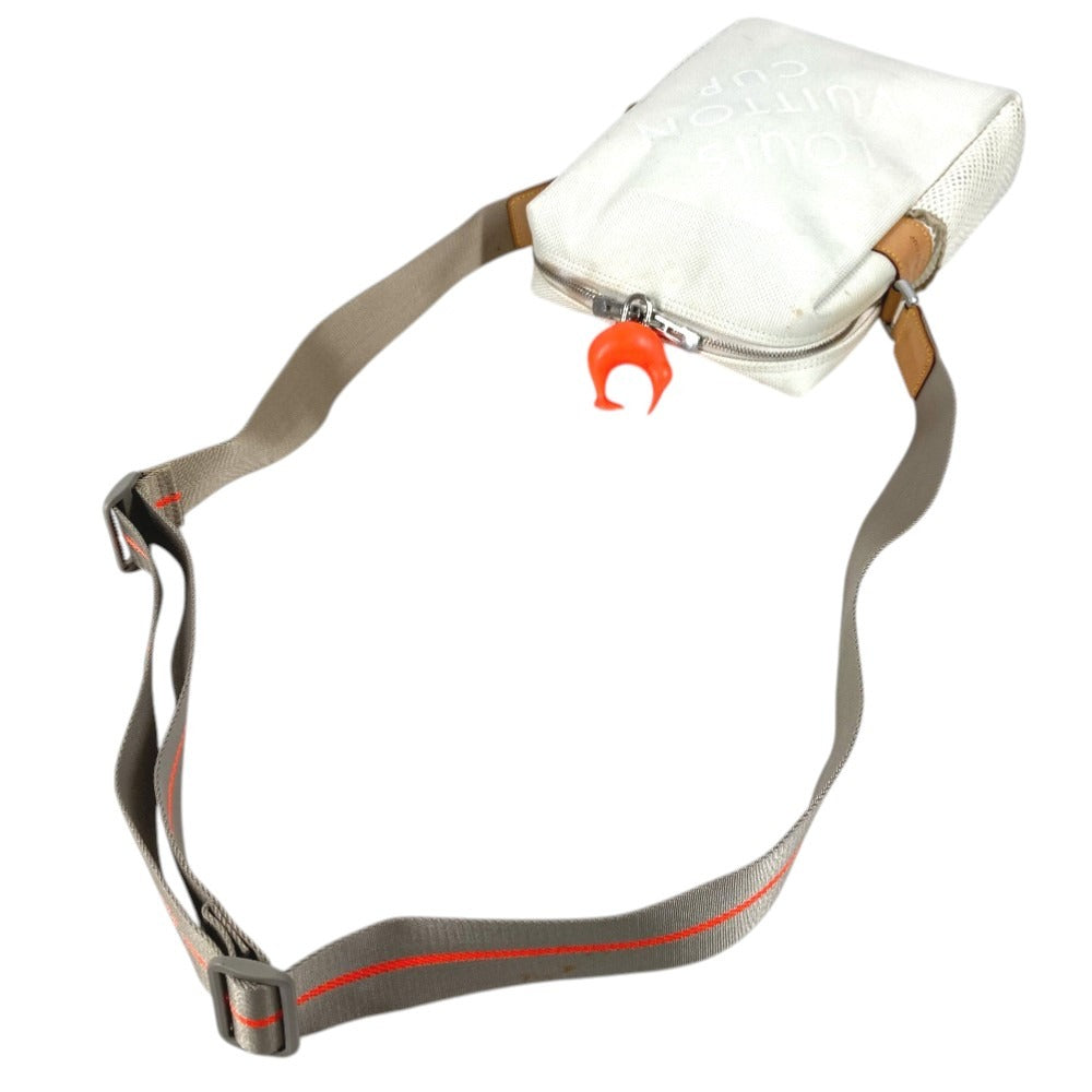 LOUIS VUITTON M80637 Damier Géant Louis Vuitton Cup LVCUP Weatherly Bag Diagonal Pochette Shoulder Bag Damier Géant Canvas Unisex White