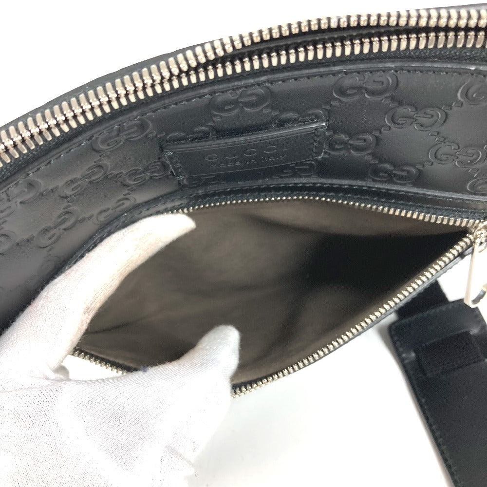 GUCCI 406410 GGエンボス グッチシマ ロゴ カバン 斜め掛け ポシェット ショルダーバッグ シマレザー ユニセックス ブラック