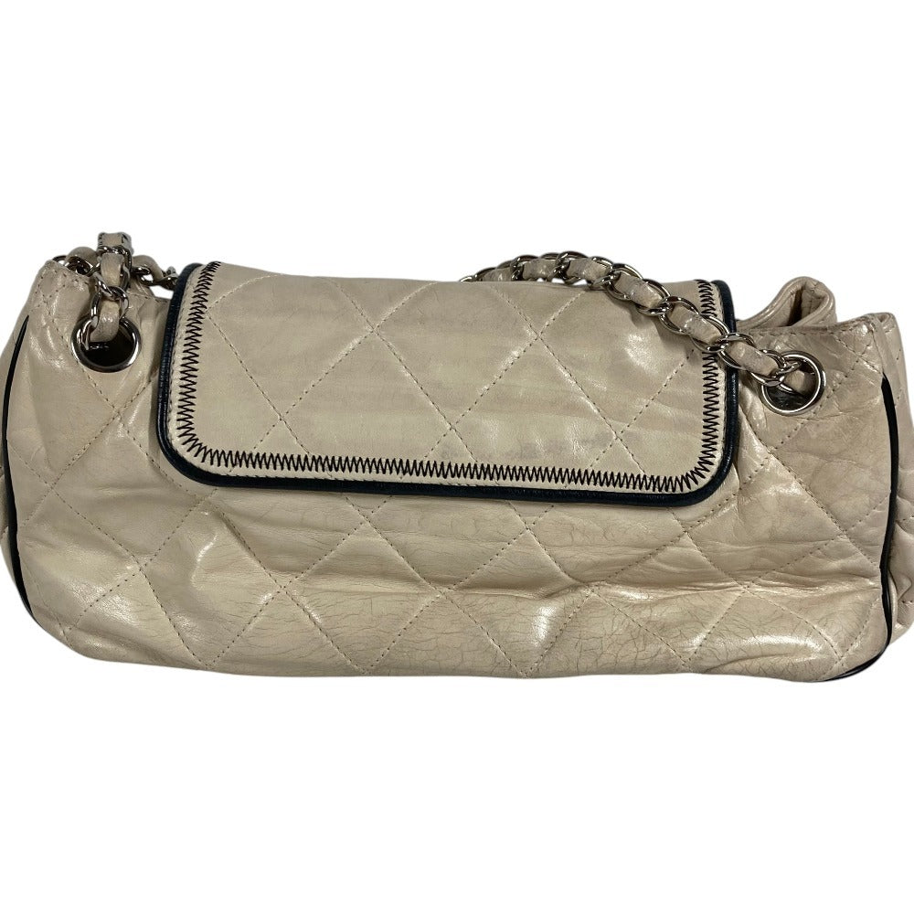 CHANEL イーストウエスト CC ココマーク ロゴ キルティング マトラッセ 2.55金具 カバン 肩掛け Wチェーン チェーンバッグ ショルダーバッグ レザー ユニセックス ベージュ