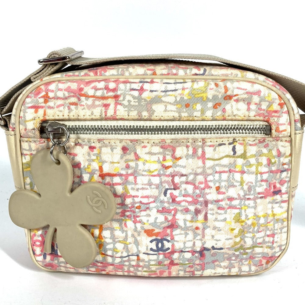 CHANEL クローバー CC ココマーク ロゴ カバン 斜め掛け ポシェット ショルダーバッグ キャンバス/レザー ユニセックス ピンク