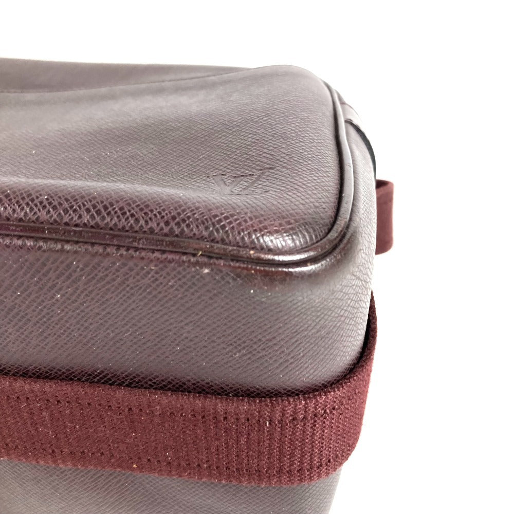 LOUIS VUITTON M30156 Taiga Reporter PM Reporter PM Bag Crossbody Double Zipper Shoulder Bag Taiga Leather Unisex Acajou Purple