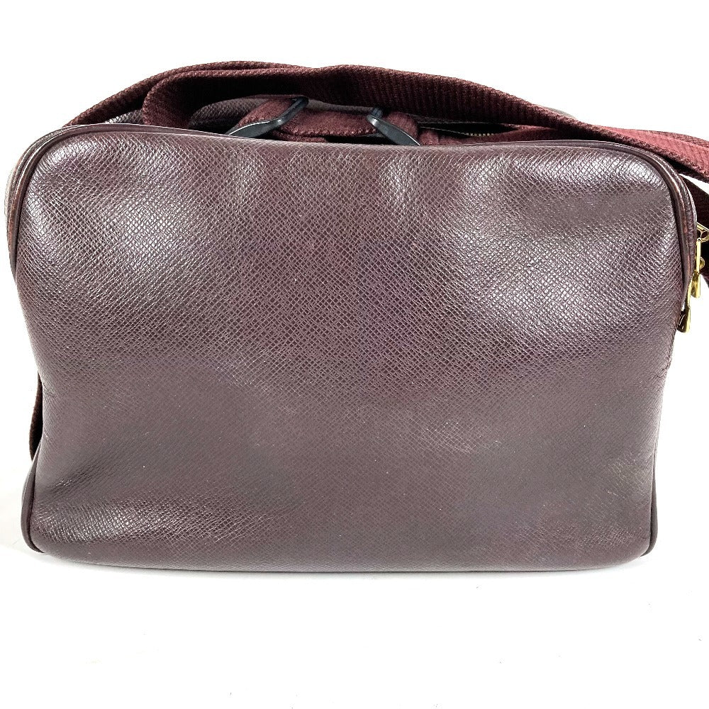 LOUIS VUITTON M30156 Taiga Reporter PM Reporter PM Bag Crossbody Double Zipper Shoulder Bag Taiga Leather Unisex Acajou Purple