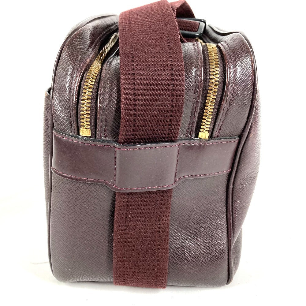 LOUIS VUITTON M30156 Taiga Reporter PM Reporter PM Bag Crossbody Double Zipper Shoulder Bag Taiga Leather Unisex Acajou Purple