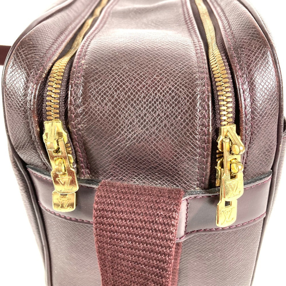 LOUIS VUITTON M30156 Taiga Reporter PM Reporter PM Bag Crossbody Double Zipper Shoulder Bag Taiga Leather Unisex Acajou Purple