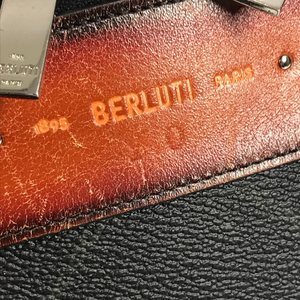 Berluti エスカパード ロゴ ポーチ カバン セカンドバッグ クラッチバッグ レザー ユニセックス ブラック
