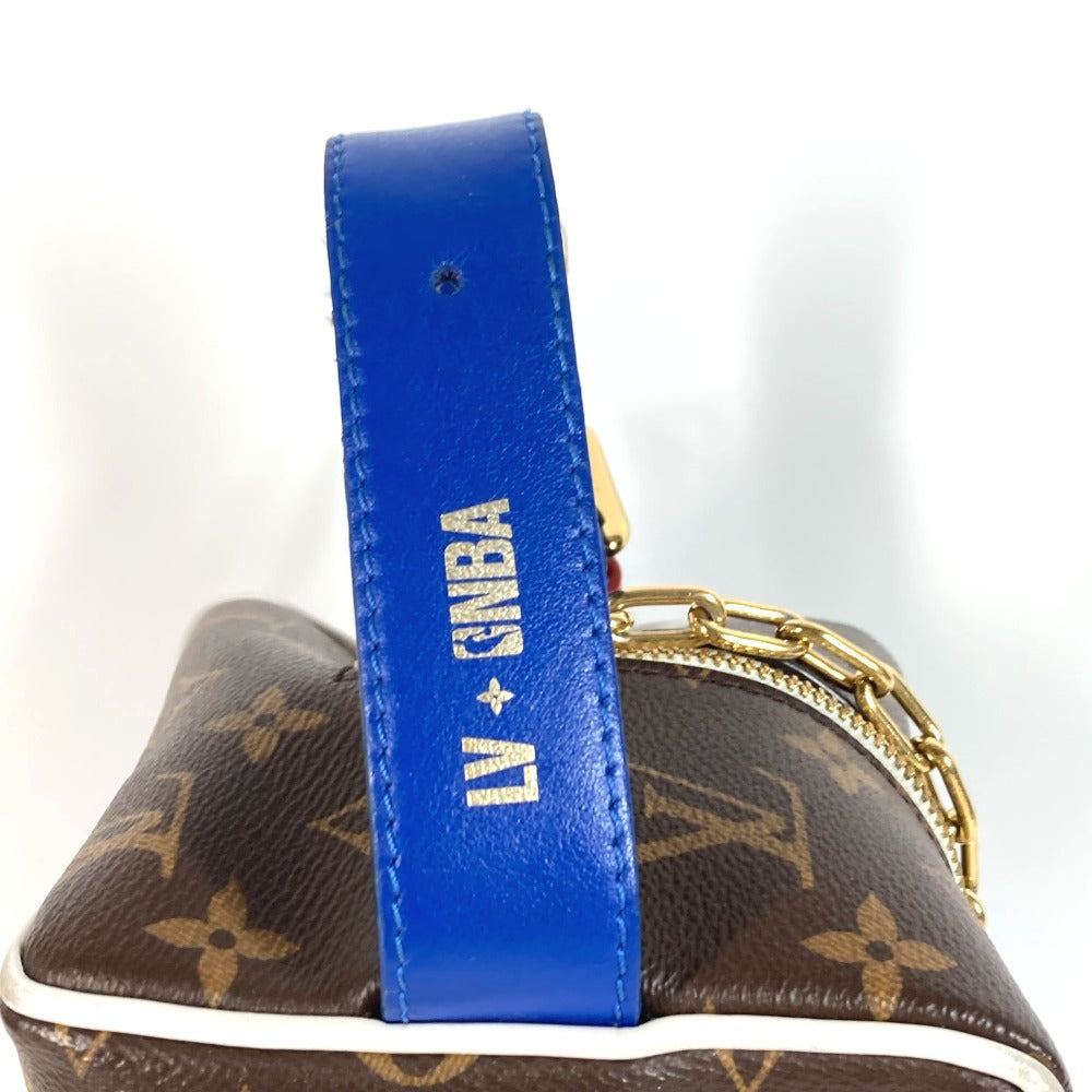 LOUIS VUITTON M45588 モノグラム NBA コラボ クローク ドップ キット カバン ポーチ クラッチバッグ チェーン セカンドバッグ モノグラムキャンバス ユニセックス ブラウン